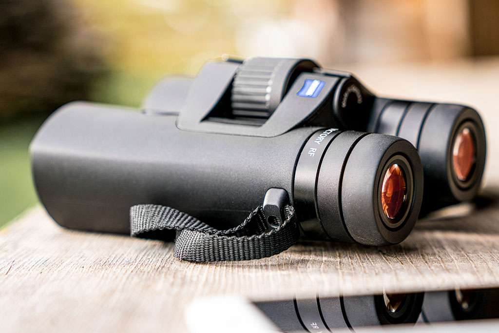 Zeiss Victory RF 10x42 Laser Rangefinder Binoculars