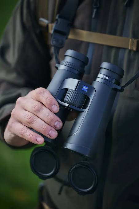 ZEISS Victory SFL Binoculars