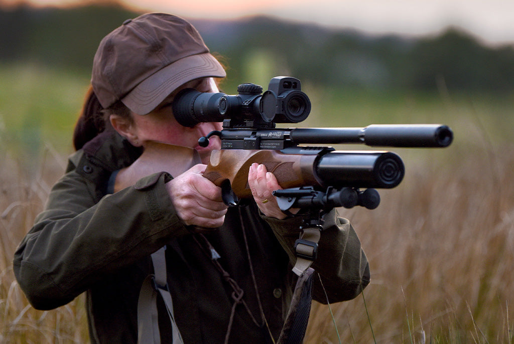 HikMicro Alpex 4K Lite A40EL LRF Digital Day and Night Vision Scope