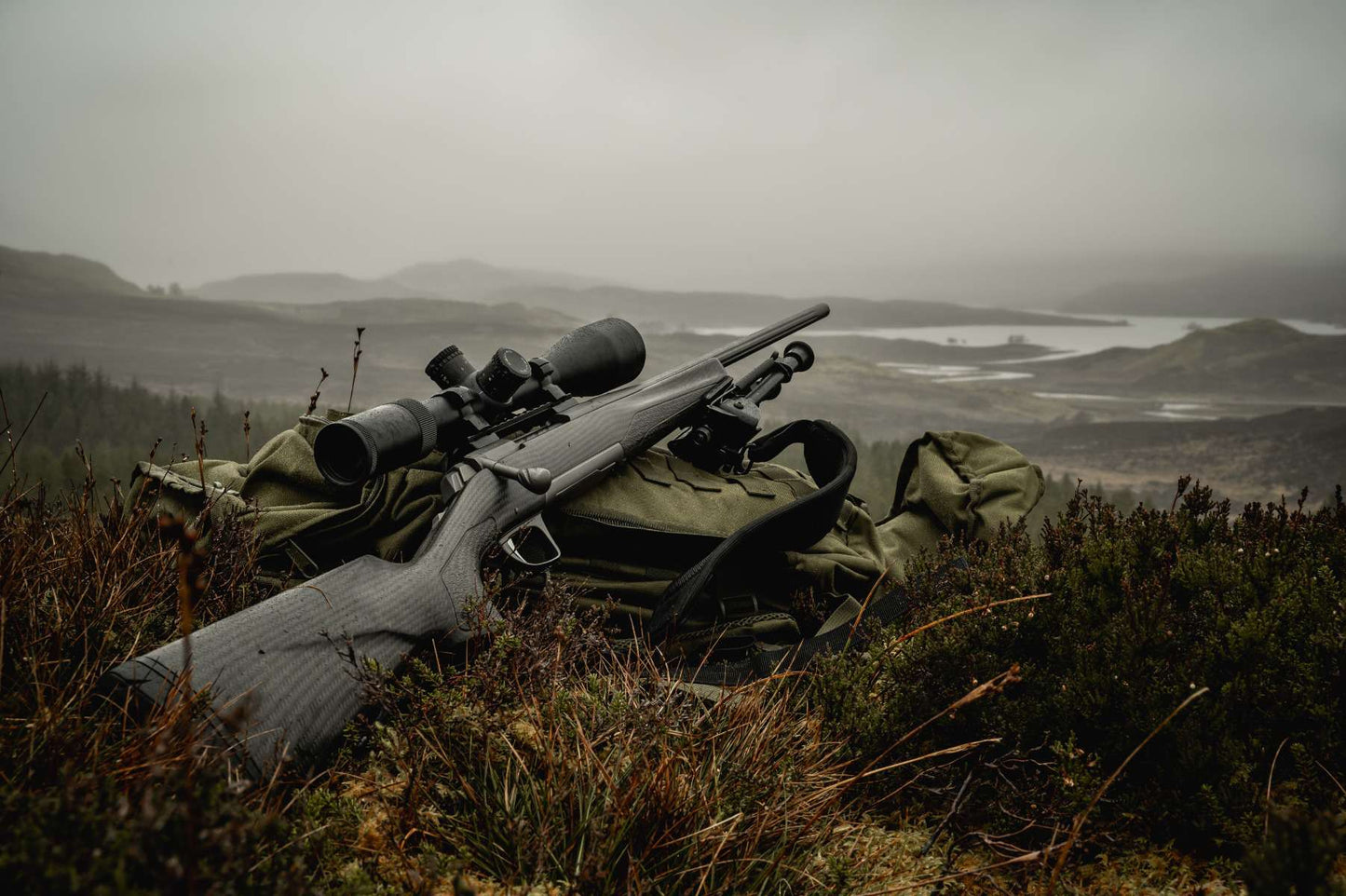 WULF Hurricane SFP Illuminated Half Mildot 0.1MRAD Side Focus Locking Turrets Rifle Scope