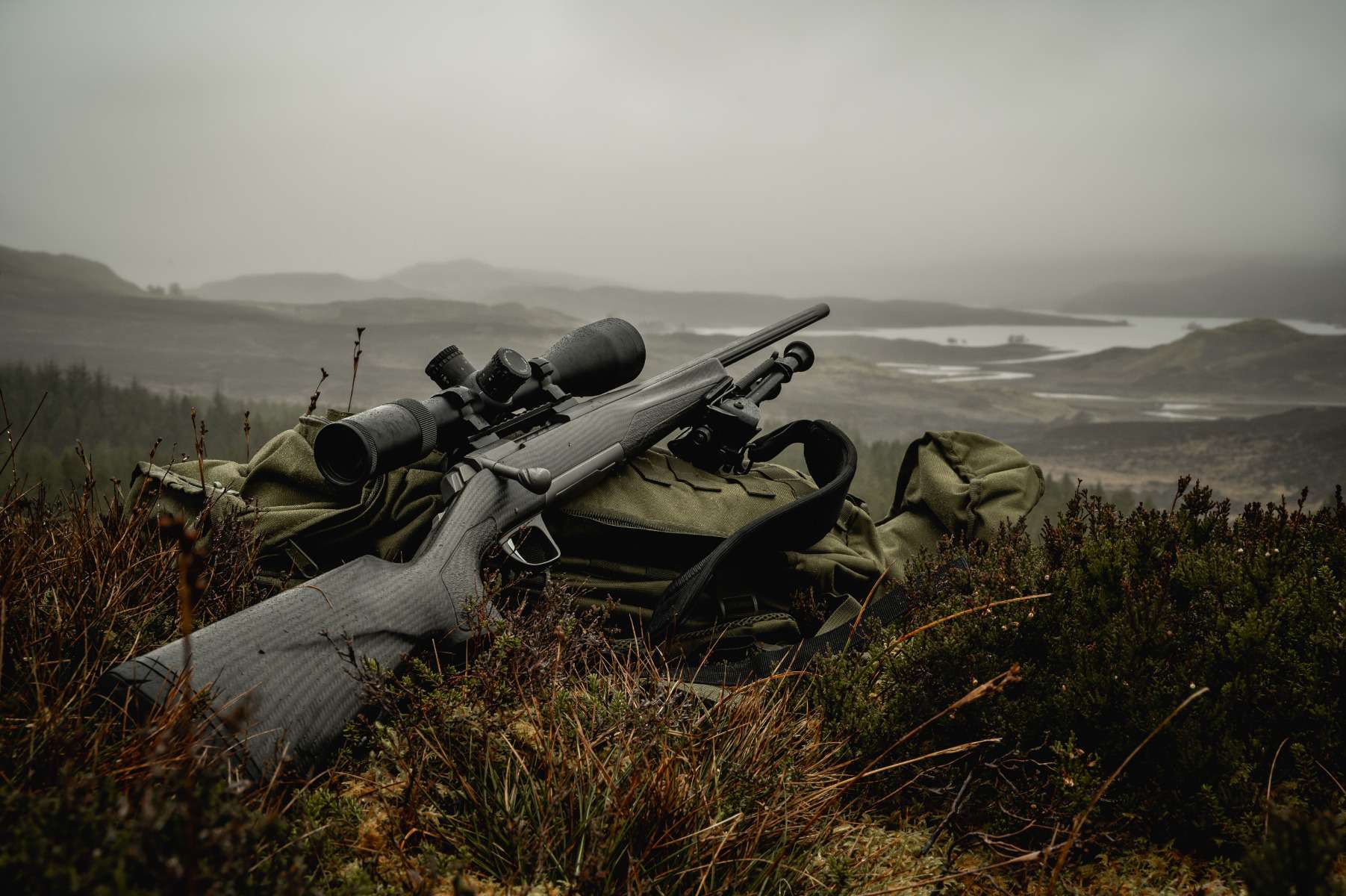 WULF Hurricane SFP Illuminated Half Mildot 0.1MRAD Side Focus Locking Turrets Rifle Scope